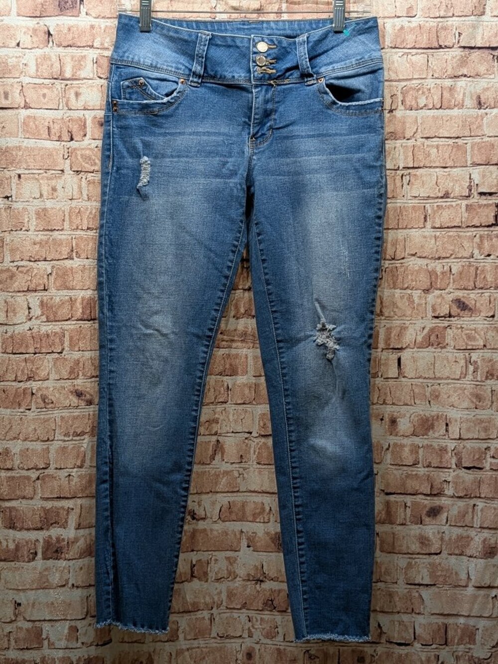 YMI WannaBetterButt Distressed Blue Skinny Jeans Size 11